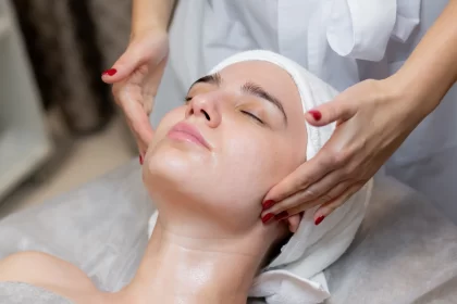 facial-treatments-hero-img